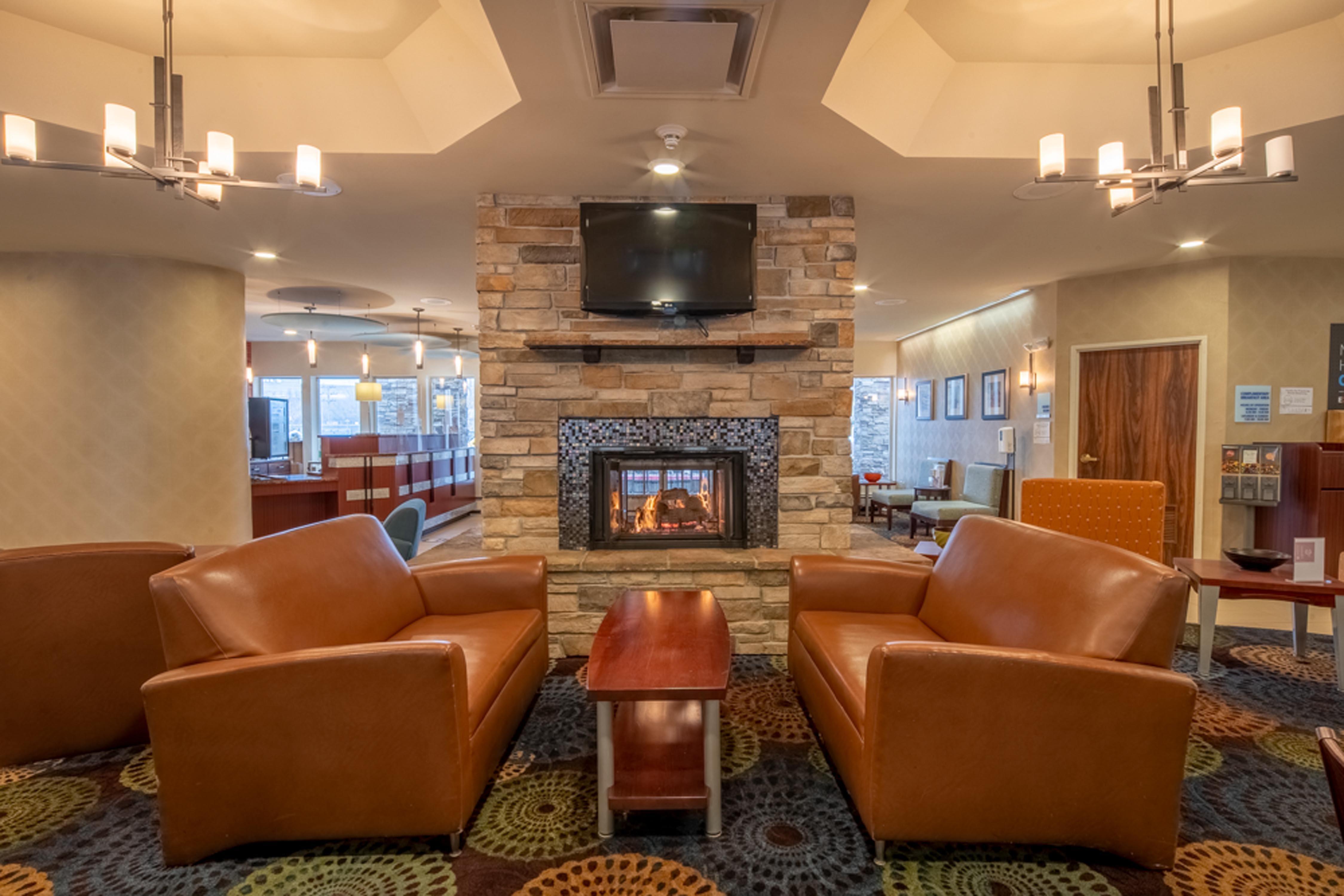 Robinson Township Holiday Inn Express Hotel & Suites Pittsburgh Airport By Ihg מראה חיצוני תמונה